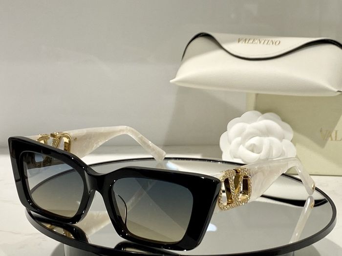 Valentino Sunglasses Top Quality VAS00082