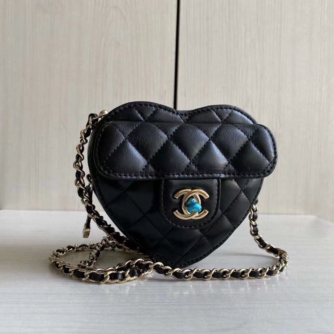 Chanel 2022S Love Heart Original Lambskin Crossbody Chain Mini Bag AS3191 Black