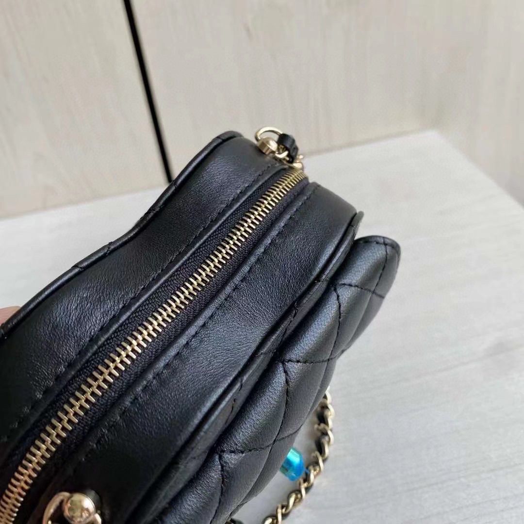 Chanel 2022S Love Heart Original Lambskin Crossbody Chain Mini Bag AS3191 Black