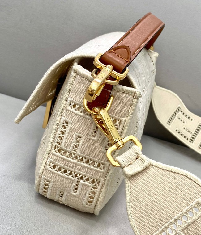 Fendi Baguette leather bag 8BR600A white
