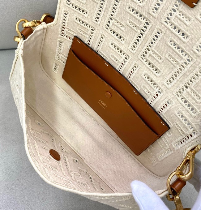 Fendi Baguette leather bag 8BR600A white