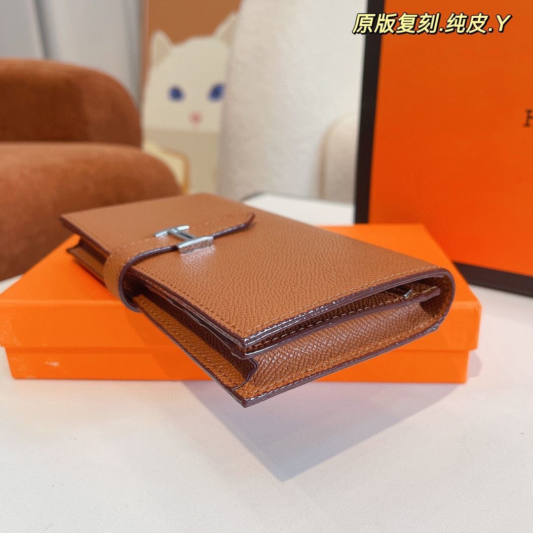 Hermes Bearn Japonaise Bi-Fold Wallet Espom Leather A208