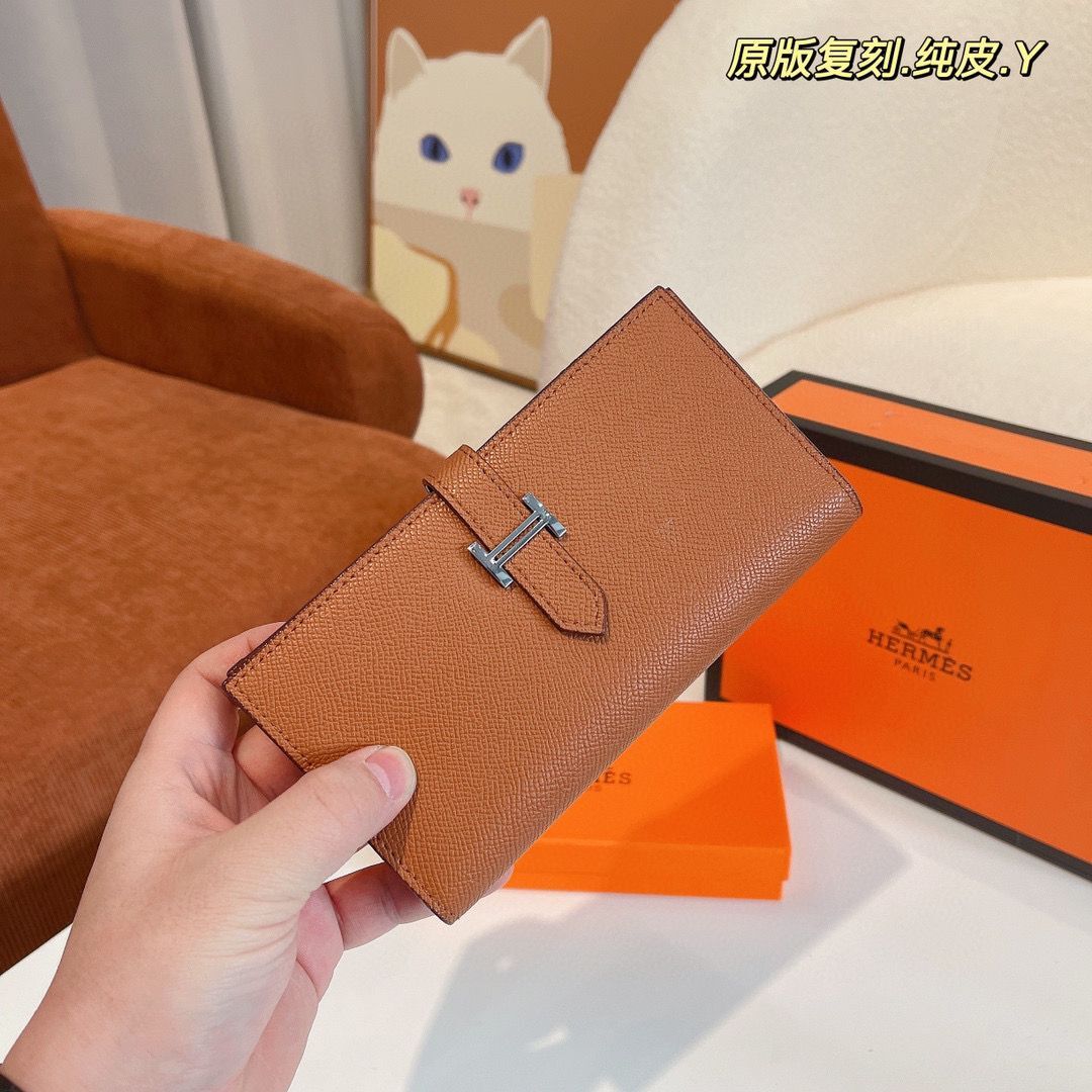 Hermes Bearn Japonaise Bi-Fold Wallet Espom Leather A208