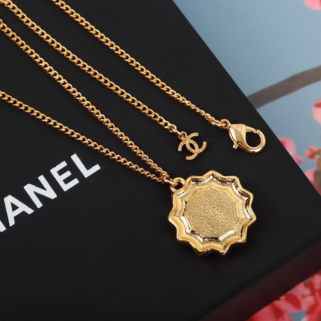 Chanel Necklace CE7993