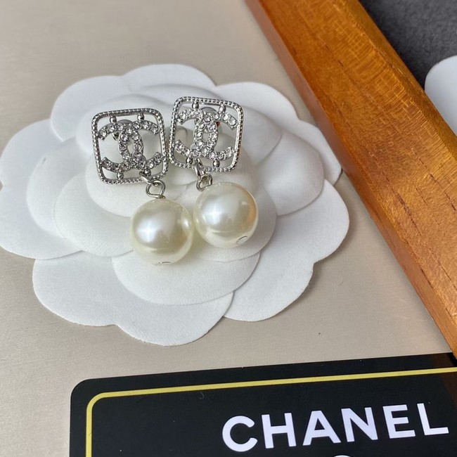Chanel Earrings CE8025