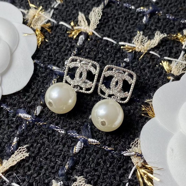 Chanel Earrings CE8025