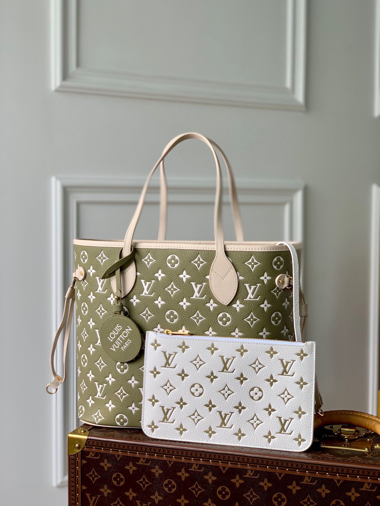 Louis Vuitton Monogram Empreinte NEVERFULL MM M46102 Green&Gray