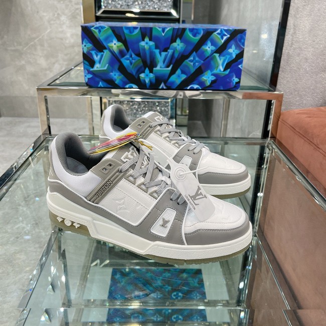 Louis Vuitton sneakers 18526-3