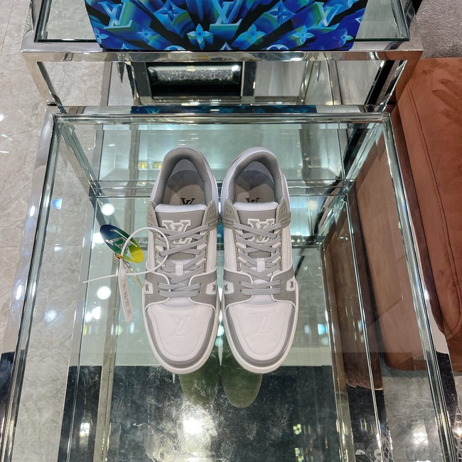 Louis Vuitton sneakers 18526-3