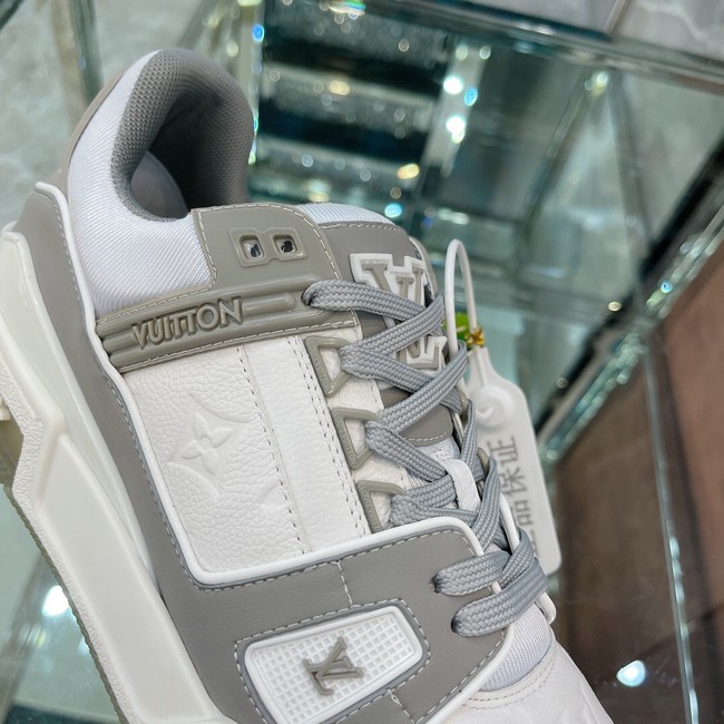 Louis Vuitton sneakers 18526-3