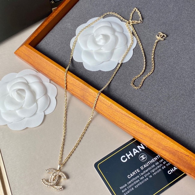 Chanel Necklace CE8048
