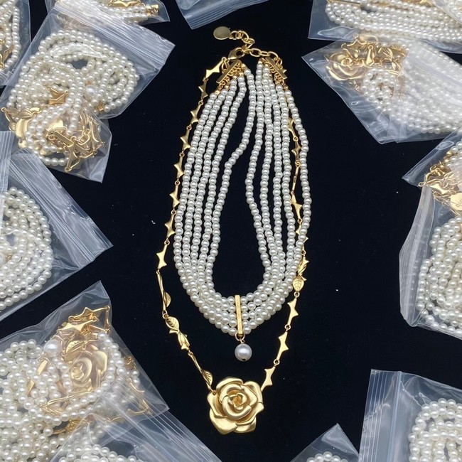Chanel Necklace CE8068