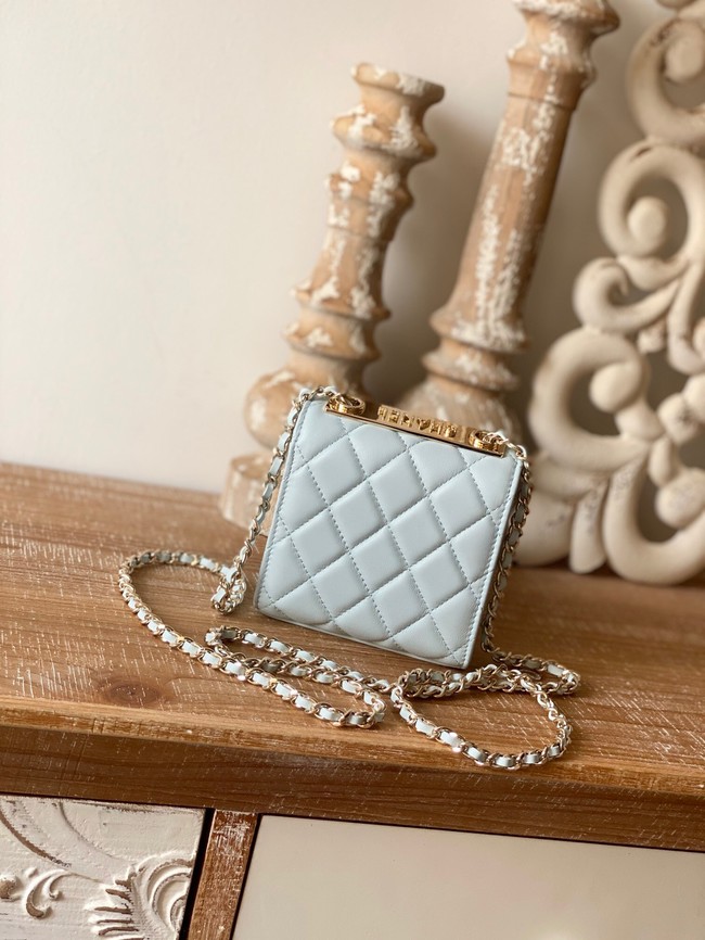 Chanel mini Shoulder Bag Lambskin & Gold-Tone Metal 88631 sky blue