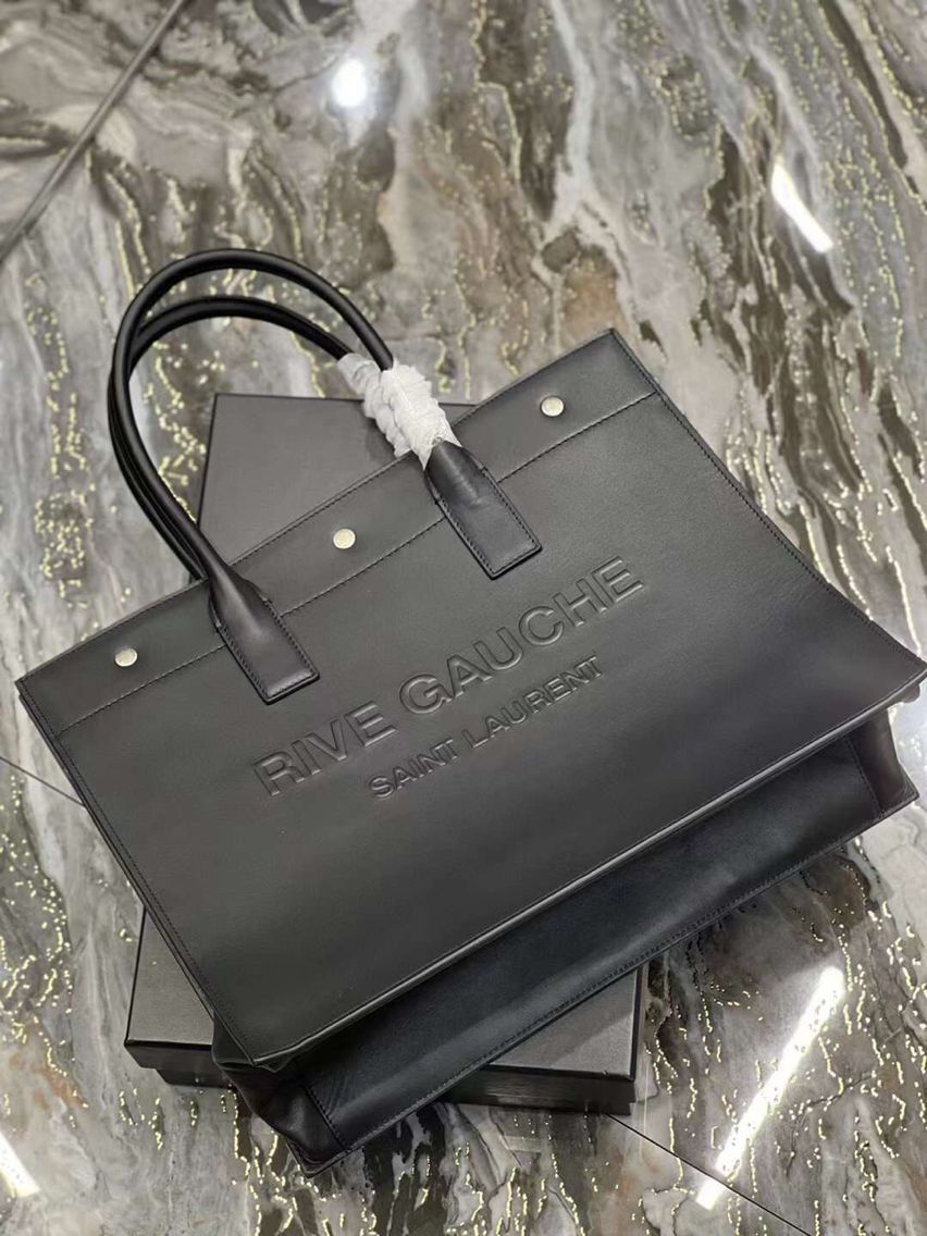 Yves Saint Laurent Calf leather shopping bag Y677481 black