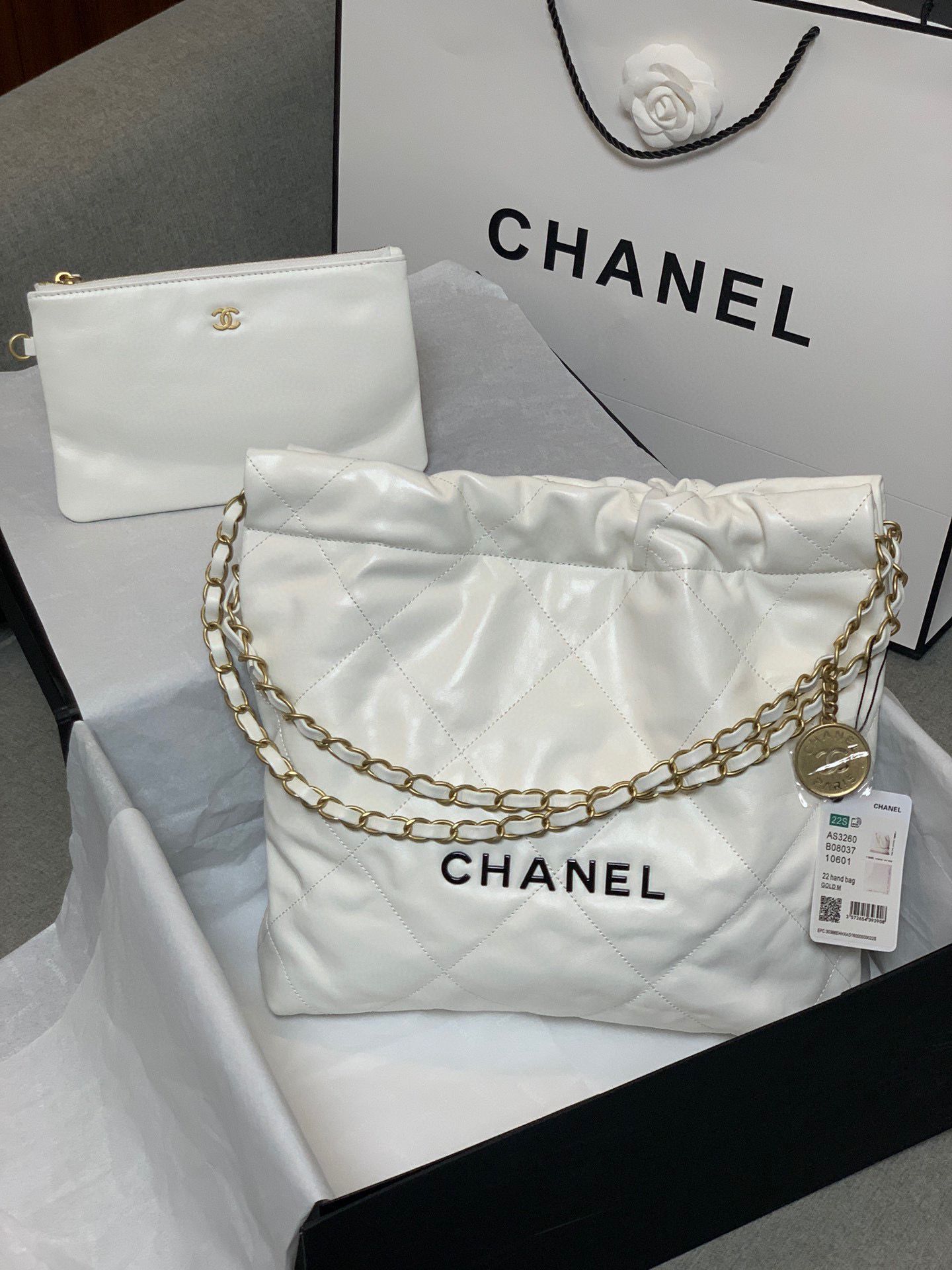 Chanel Calf leather shopping bag AS3261 White