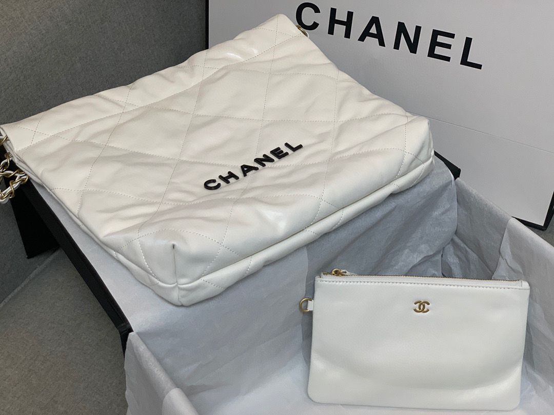 Chanel Calf leather shopping bag AS3261 White