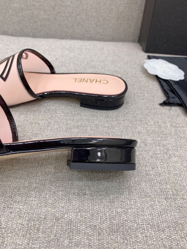 Chanel slipper 18530-1