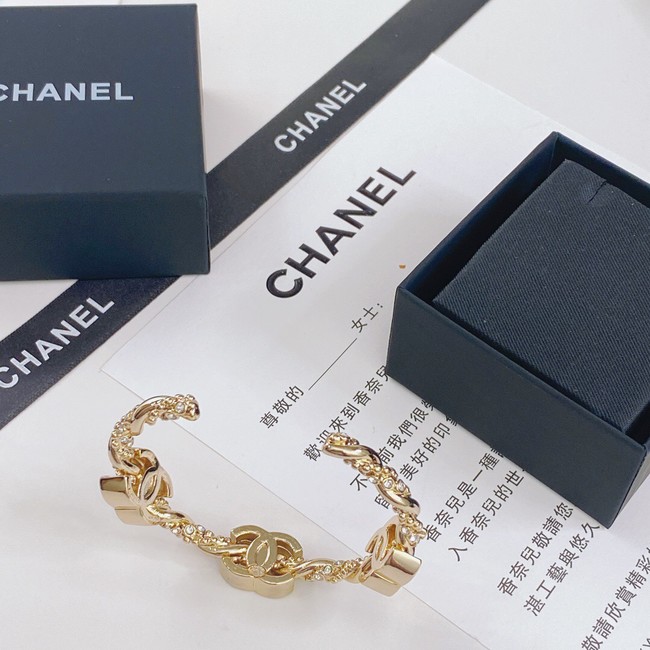 Chanel Bracelet CE8100