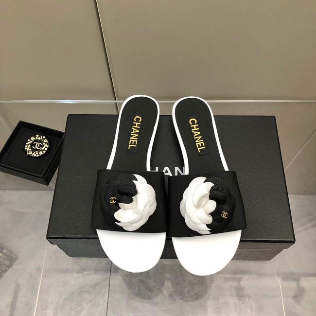 Chanel slipper 65122-3