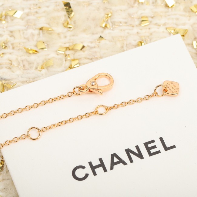 Chanel Necklace CE8117
