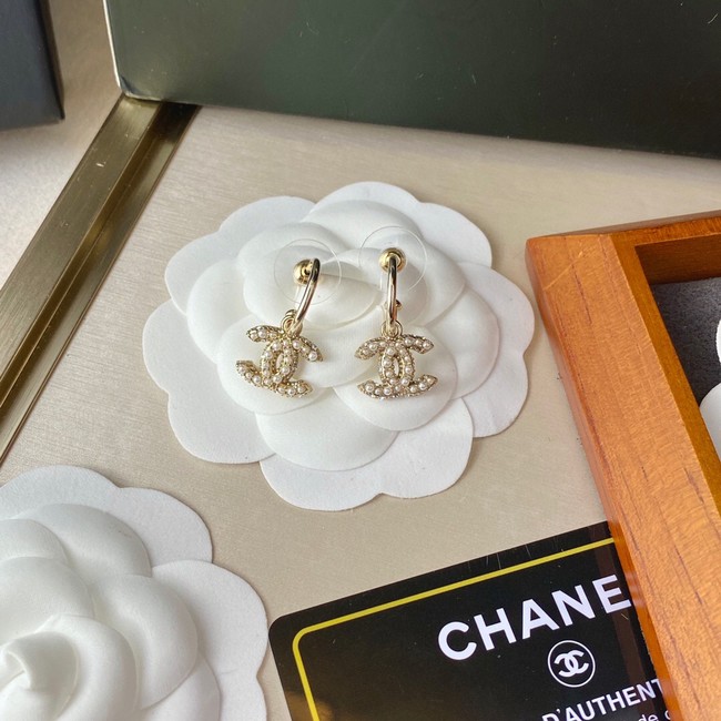 Chanel Earrings CE8136