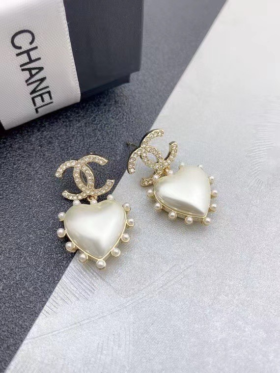 Chanel Earrings CE8226