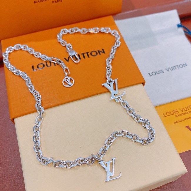 Louis Vuitton Necklace CE8205