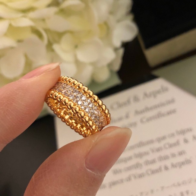 Van Cleef & Arpels Ring CE8210