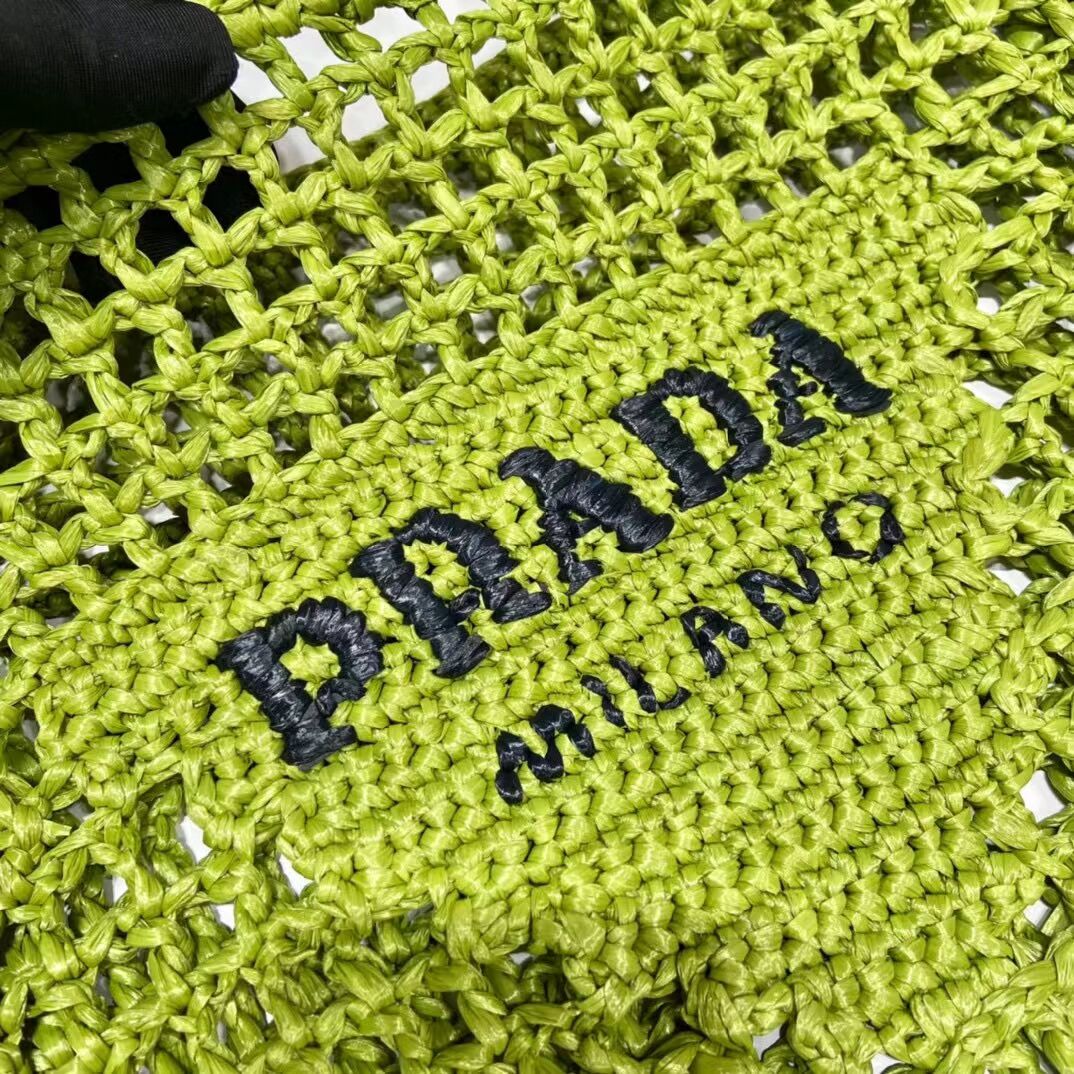 Prada Raffia tote bag 1CH393 green