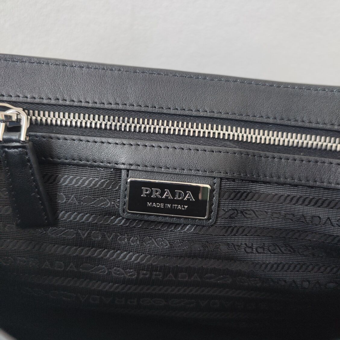 Prada Leather bag with shoulder strap 2BV031 blue