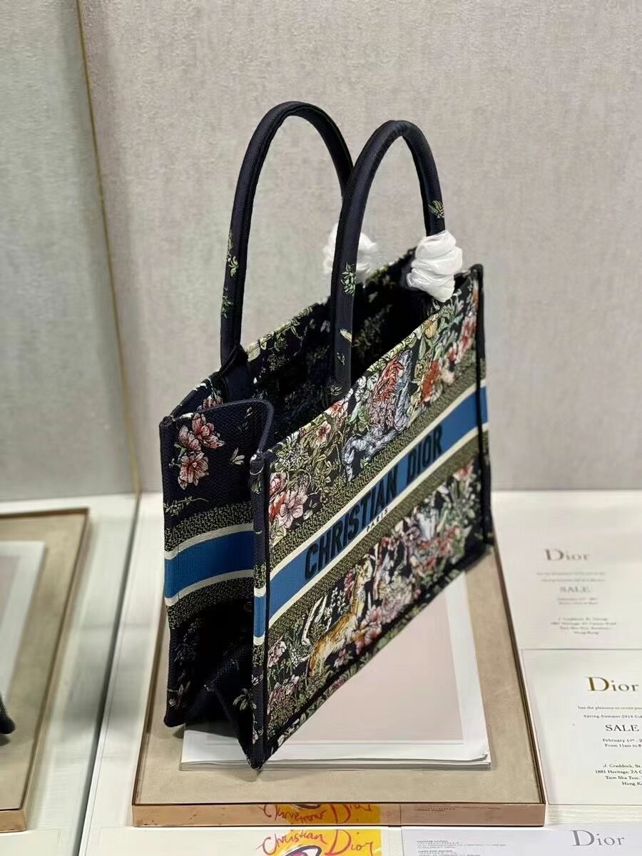 SMALL DIOR BOOK TOTE Embroidery C1287-29 black