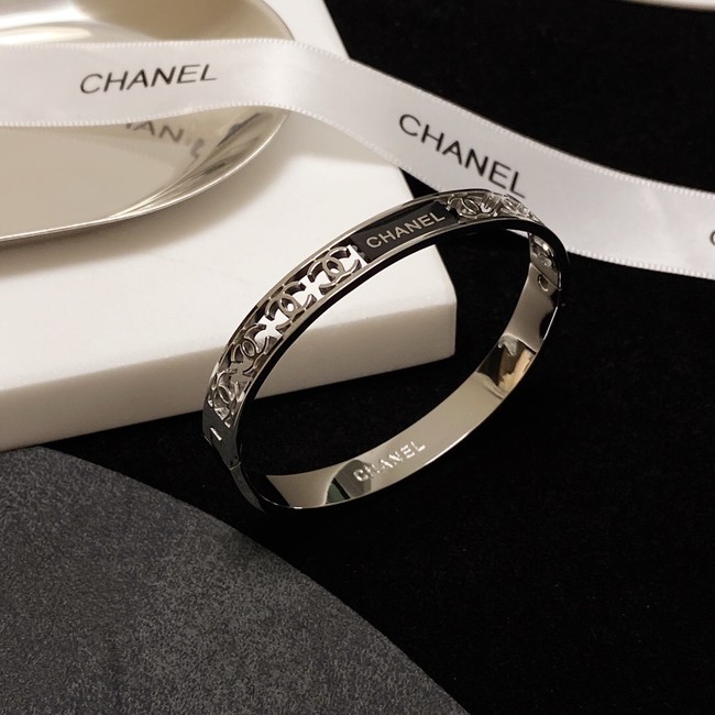 Chanel Bracelet CE8330