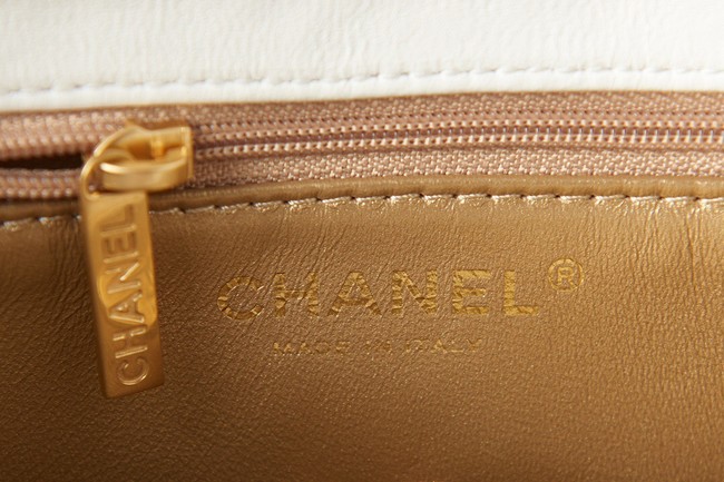 Chanel lambskin Shoulder Bag AS3240 white