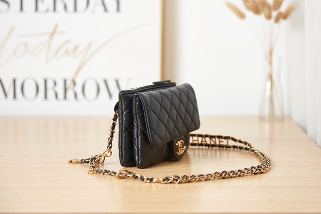 Chanel Grained Calfskin Shoulder Bag AS3225 black