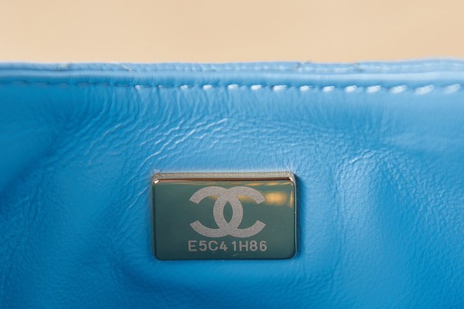 Chanel Grained Calfskin Shoulder Bag AS3225 light blue