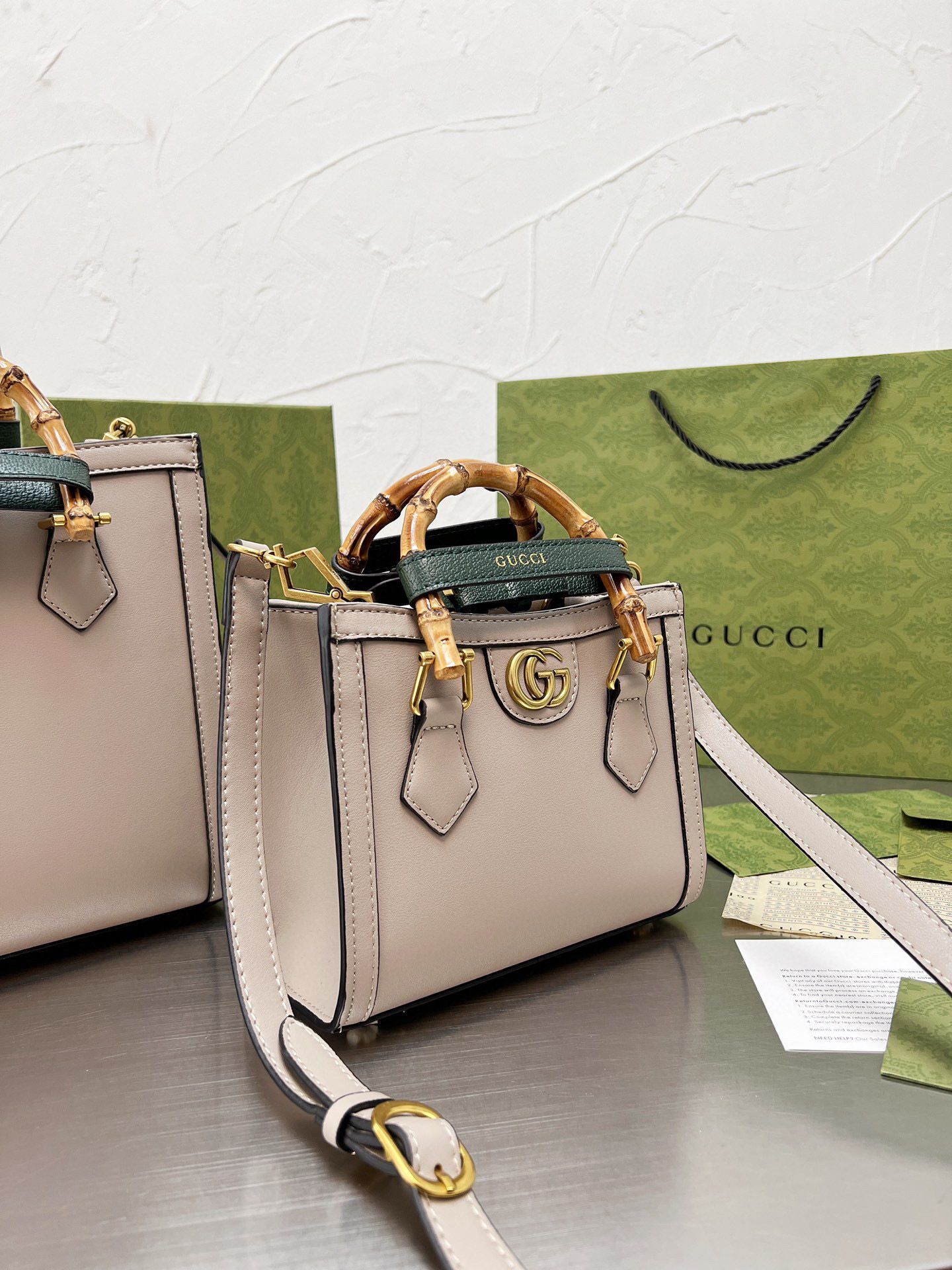Gucci Diana Bamboo Handle Tote Bag 655658 Offwhite