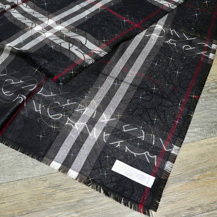 Burberry Scarf BBS00012