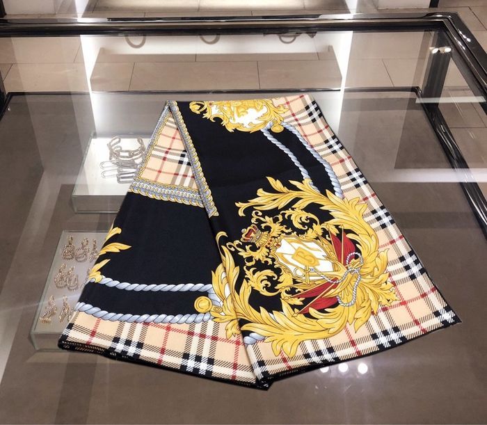 Burberry Scarf BBS00020