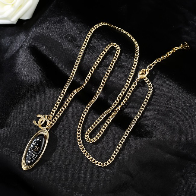 Chanel Necklace CE8359