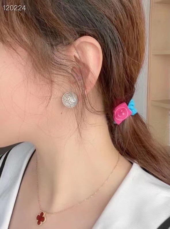 Chanel Earrings CE8382