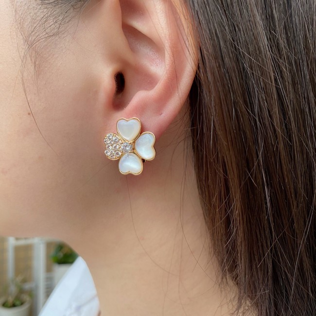 Van Cleef & Arpels Earrings CE8389