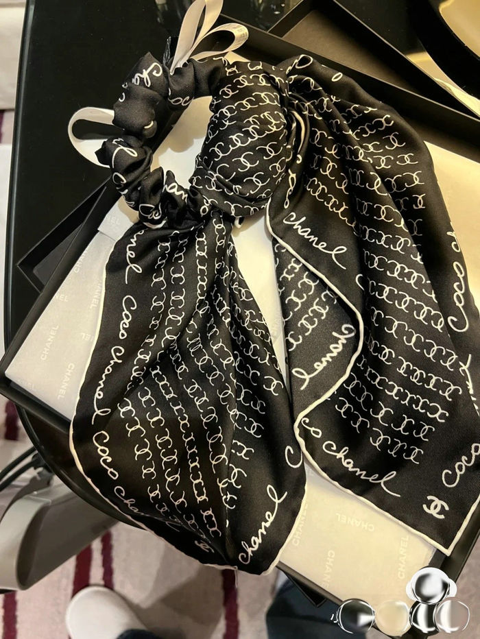 Chanel Scarf CHS00007