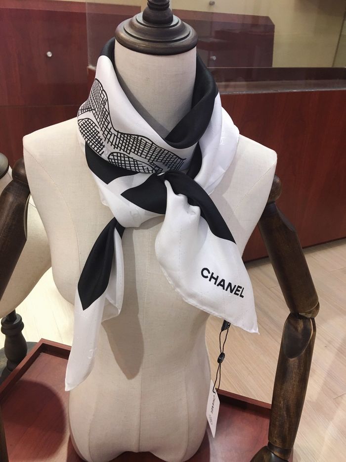 Chanel Scarf CHS00090