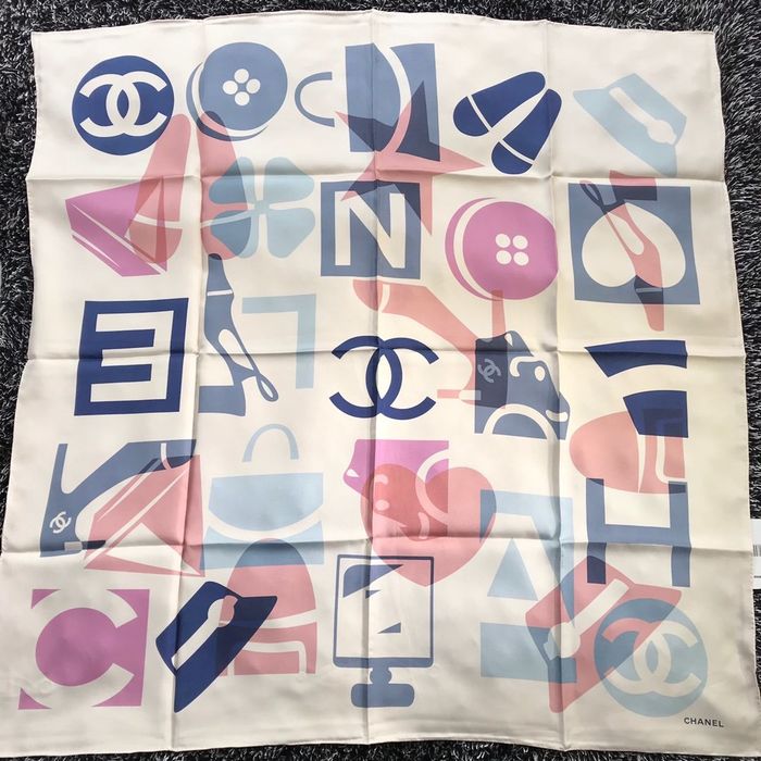 Chanel Scarf CHS00111