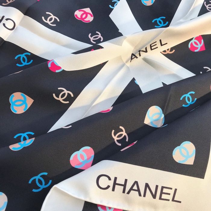 Chanel Scarf CHS00115