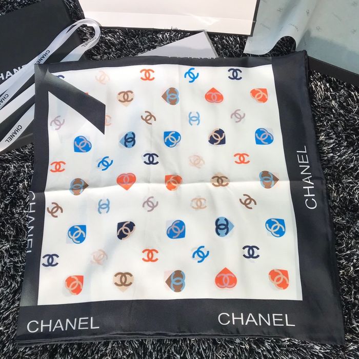 Chanel Scarf CHS00117