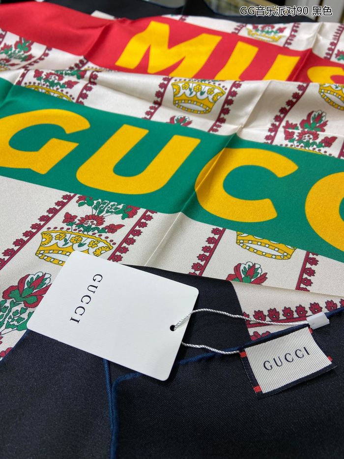 Gucci Scarf GUS00026