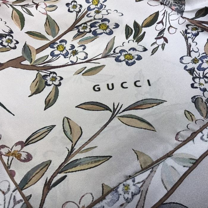 Gucci Scarf GUS00041