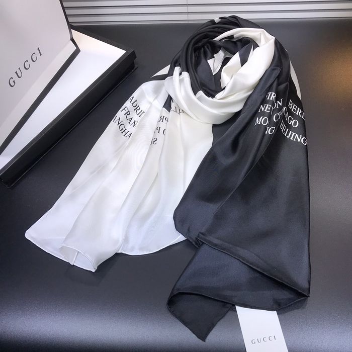 Gucci Scarf GUS00044