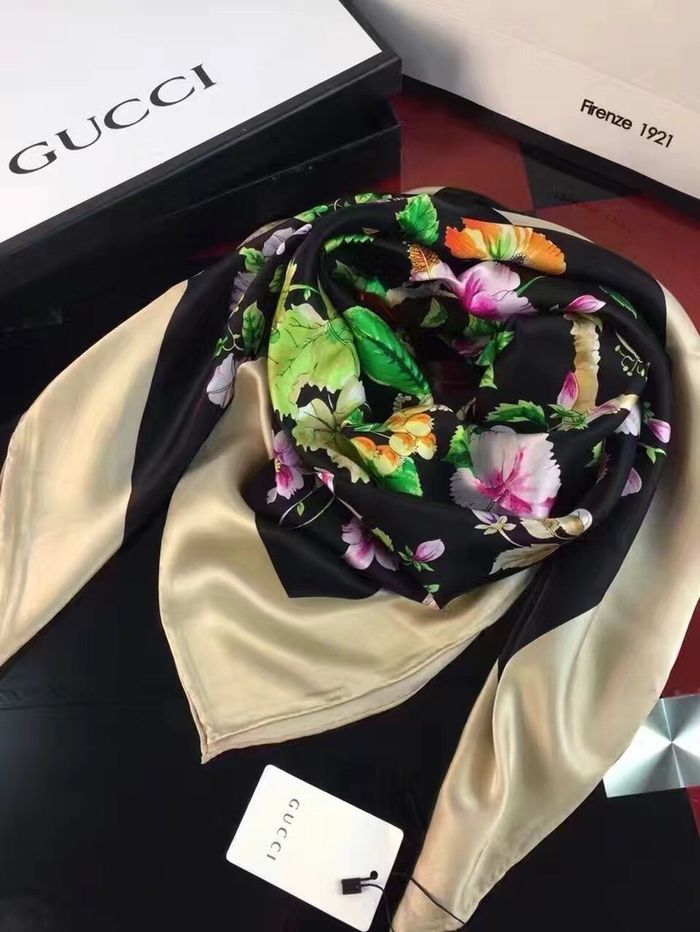 Gucci Scarf GUS00055